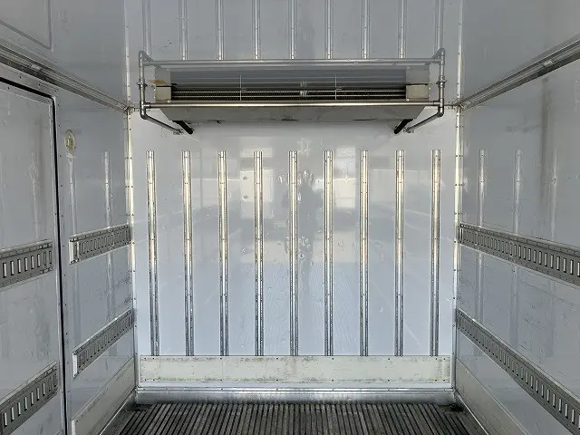 日野 レンジャー 2KG-FD2ABG(2WD)の写真10