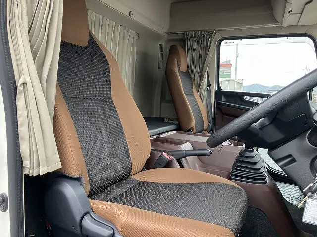 日野 レンジャー 2KG-FD2ABG(2WD)の写真27