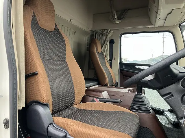 日野 レンジャー 2KG-FD2ABG(2WD)の写真26