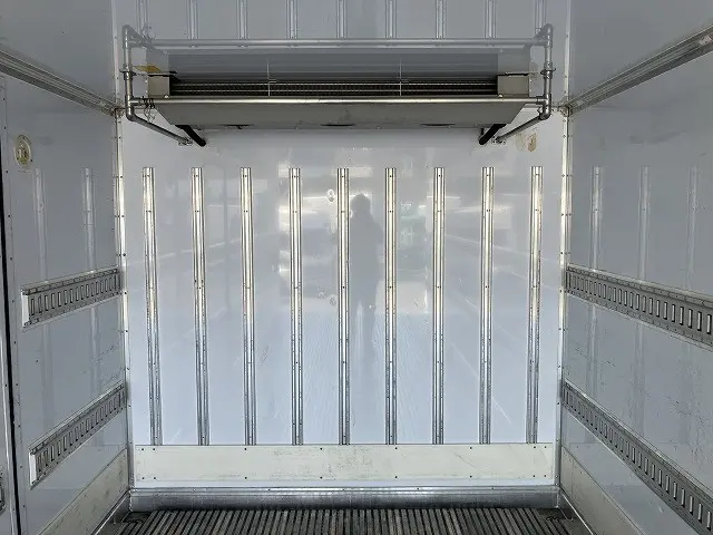 日野 レンジャー 2KG-FD2ABG(2WD)の写真10