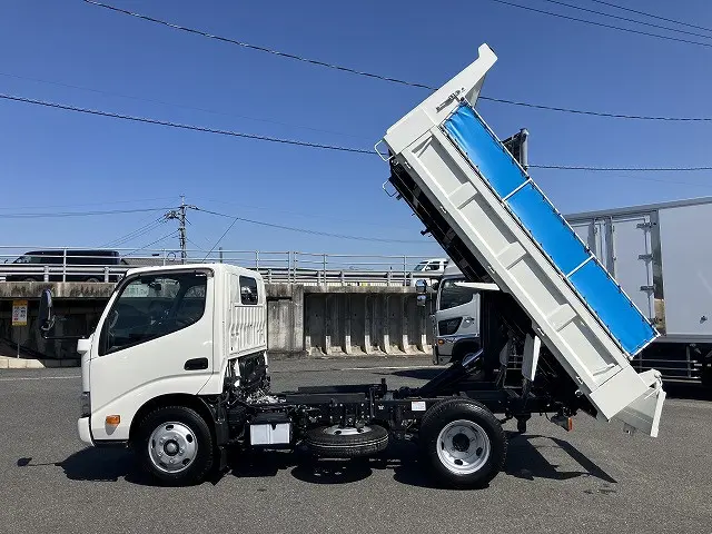 日野 デュトロ 2KG-XZU600T(2WD)の写真9