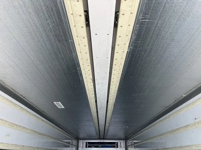 日野 プロフィア QPG-FR1EXEG(6x2)の写真12