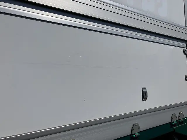 日野 プロフィア QPG-FR1EXEG(6x2)の写真29