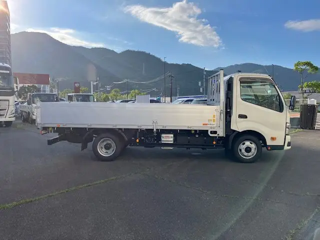 日野 デュトロ 2WG-XZU713Nの写真4