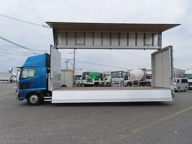 日野 レンジャー 2PG-FD2ABG(2WD)の写真10
