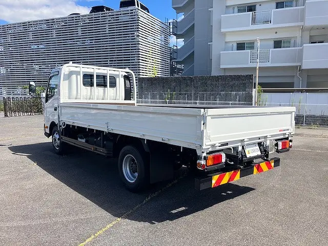 日野 デュトロ 2WG-XZU713(2WD)の写真3