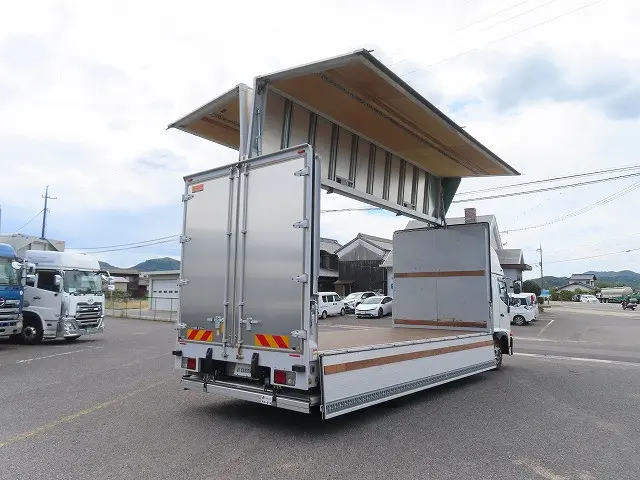 日野 レンジャー 2PG-FD2AB(2WD)の写真10