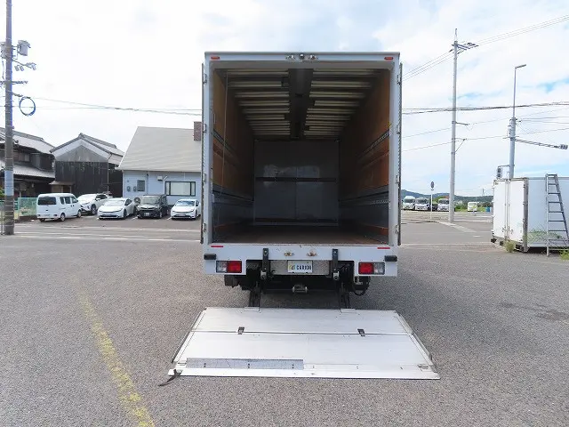 日野 レンジャー 2PG-FD2AB(2WD)の写真11
