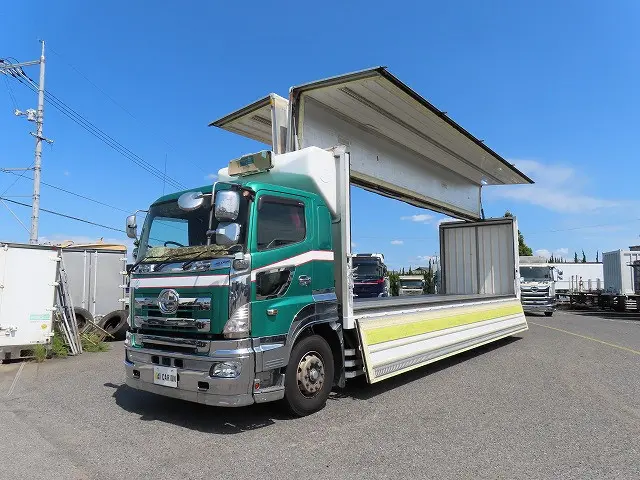 日野 プロフィア QPG-FR1EXEG(6x2)の写真7