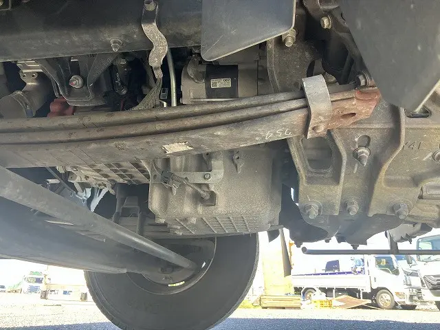日野 レンジャー 2KG-FD2ABG(2WD)の写真15