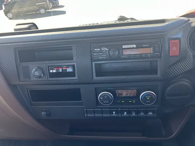 日野 レンジャー 2KG-FD2ABG(2WD)の写真26
