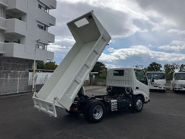 日野 デュトロ 2WG-XZU603T(2WD)の写真12