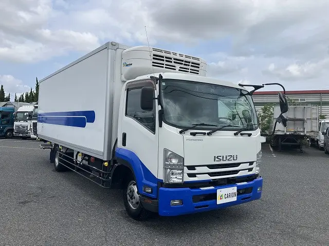 いすゞ フォワード 2PG-FSR90T2(2WD)の写真2