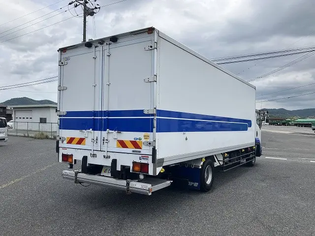 いすゞ フォワード 2PG-FSR90T2(2WD)の写真4