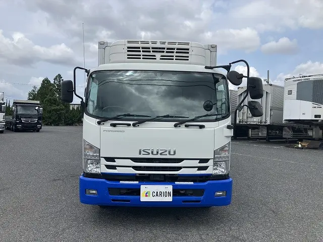 いすゞ フォワード 2PG-FSR90T2(2WD)の写真5