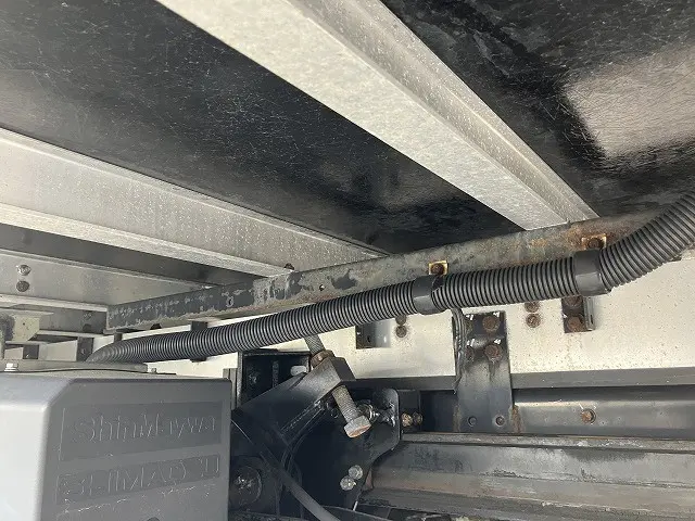 いすゞ フォワード 2PG-FSR90T2(2WD)の写真18