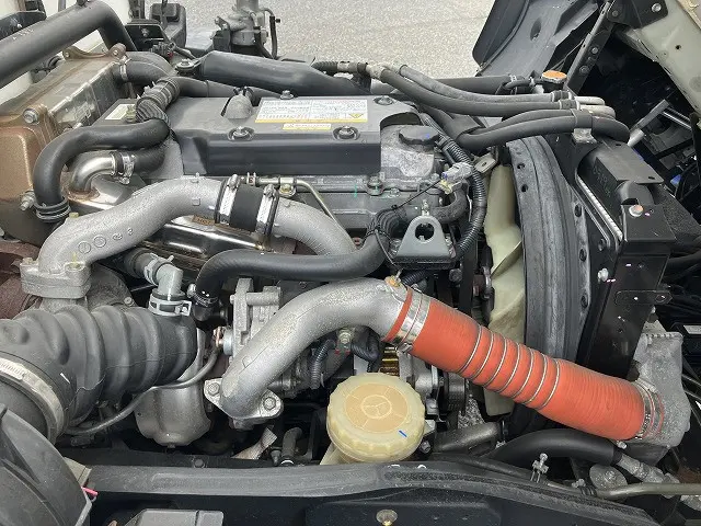 いすゞ フォワード 2PG-FSR90T2(2WD)の写真22