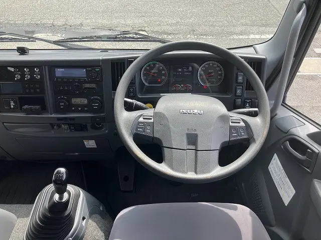 いすゞ フォワード 2PG-FSR90T2(2WD)の写真23