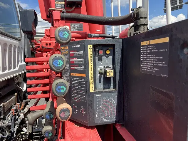 いすゞ フォワード TKG-FRR90S1(2WD)の写真9