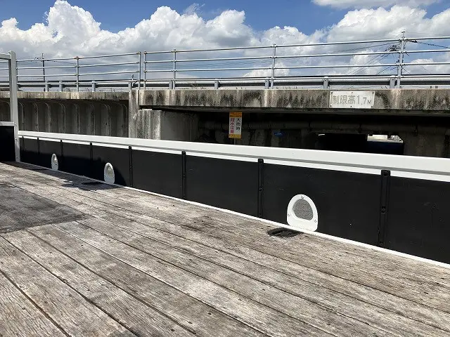 いすゞ フォワード TKG-FRR90S1(2WD)の写真14