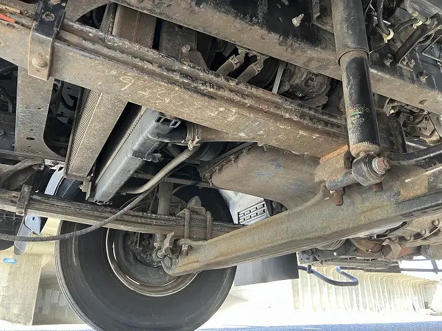 いすゞ フォワード TKG-FRR90S1(2WD)の写真15