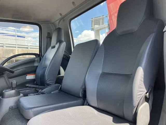 いすゞ フォワード TKG-FRR90S1(2WD)の写真25