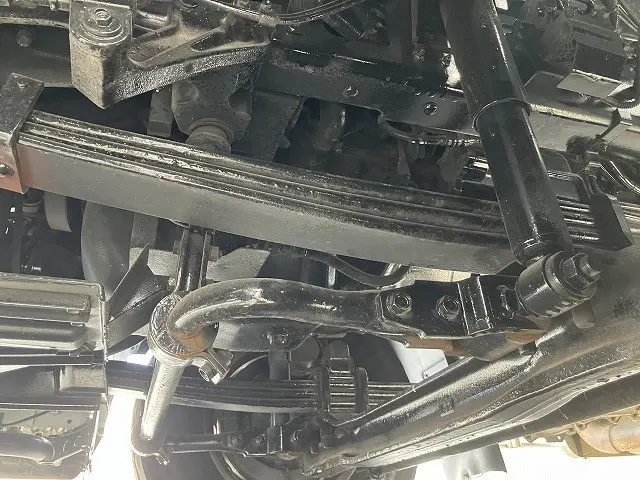 いすゞ ギガ QKG-CYL77B(6x2)の写真14