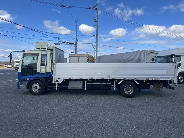 いすゞ フォワード PA-FRR34L4(2WD)の写真7