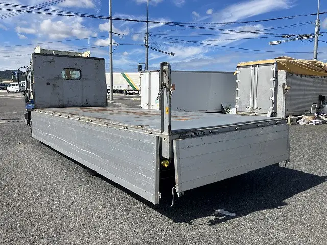 いすゞ フォワード PA-FRR34L4(2WD)の写真9