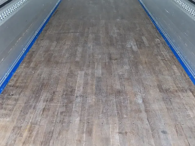 いすゞ フォワード 2RG-FRR90T2(2WD)の写真13