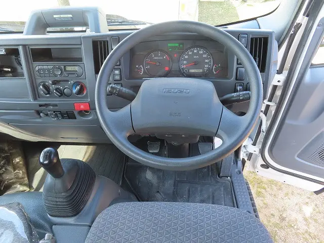 いすゞ エルフ 2RG-NLR88ARの写真23