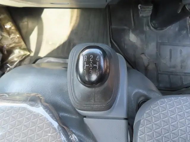 いすゞ エルフ 2RG-NLR88ARの写真29