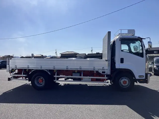 いすゞ フォワード TKG-FRR90S2(2WD)の写真9