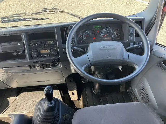 いすゞ フォワード TKG-FRR90S2(2WD)の写真23