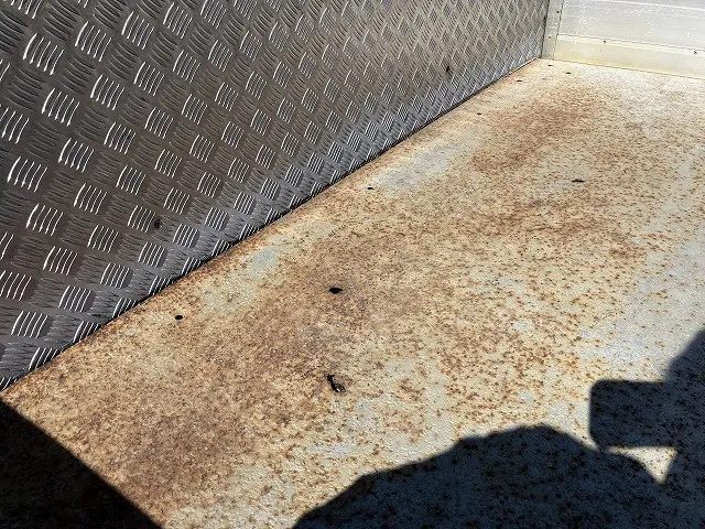 いすゞ フォワード TKG-FRR90S2(2WD)の写真30