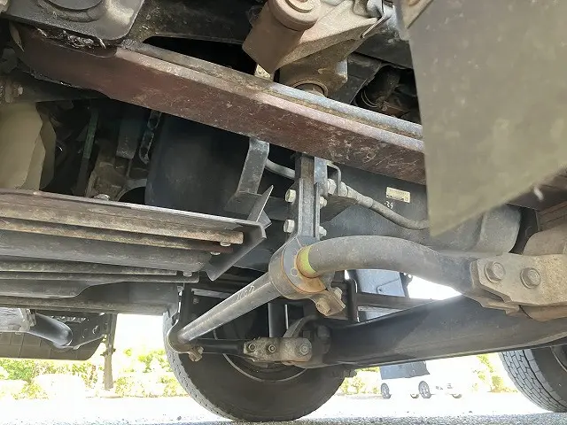 いすゞ ギガ 2PG-CYJ77C(8x4)の写真17