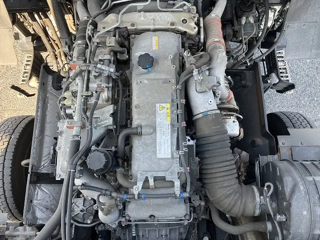 いすゞ ギガ 2PG-CYJ77C(8x4)の写真23