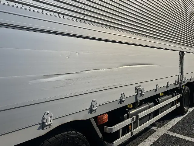 いすゞ ギガ 2PG-CYJ77C(8x4)の写真30