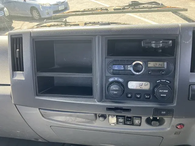 いすゞ フォワード TKG-FRR90S2(2WD)の写真26