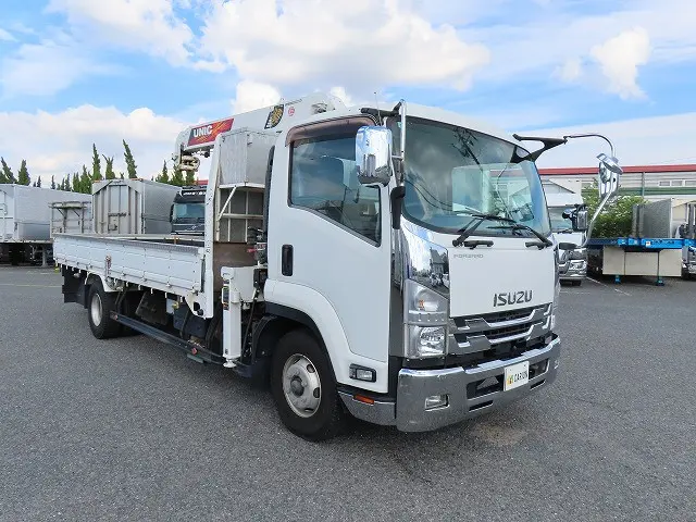 いすゞ フォワード 2PG-FRR90S2(2WD)の写真2
