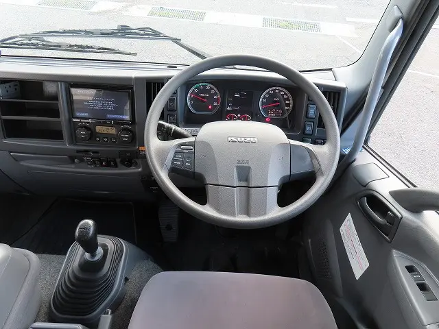 いすゞ フォワード 2PG-FRR90S2(2WD)の写真22