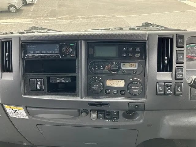 いすゞ フォワード 2PG-FRR90T2(2WD)の写真27