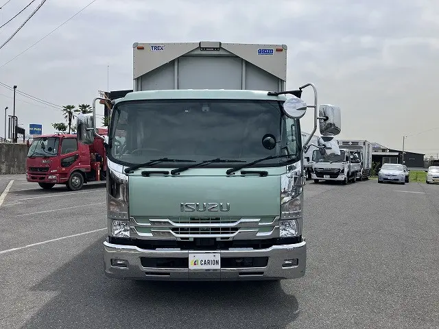 いすゞ フォワード 2RG-FRR90T2(2WD)の写真5