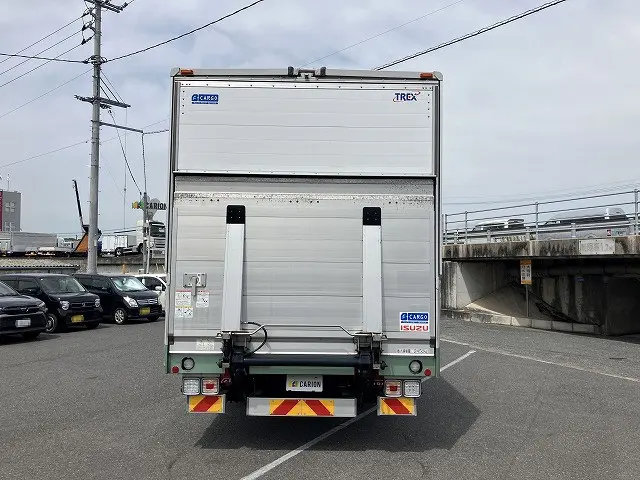 いすゞ フォワード 2RG-FRR90T2(2WD)の写真6