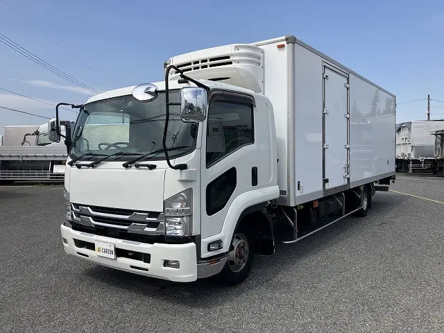 いすゞ フォワード 2PG-FRR90T2の写真1