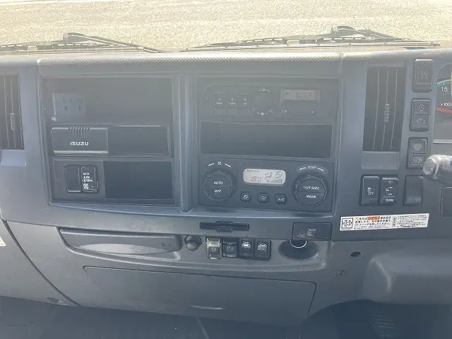 いすゞ フォワード 2RG-FRR90T2(2WD)の写真26