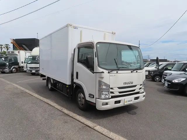 いすゞ エルフ 2RG-NNR88AN(2WD)の写真2