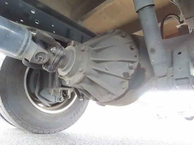 いすゞ エルフ 2RG-NLR88AR(2WD)の写真16