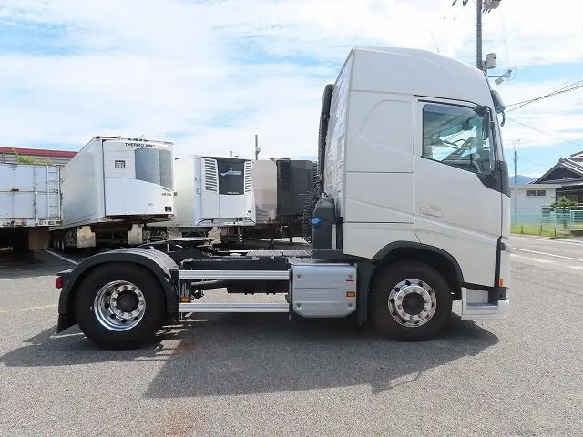 ボルボ FH トラクター 28G-KA2TEA2の写真8