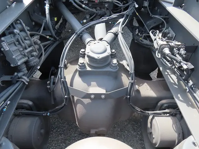 ボルボ FH トラクター 28G-KA2TEA2の写真16